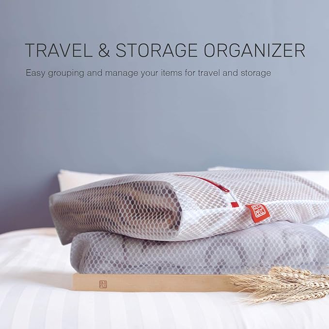 Mesh Laundry Bags for Delicates – 3 Medium Durable Net with Anti Rust Zipper, Hanging Loop-Garment Safe Wash Bags and Organizer for Washing Machine, Lingerie, Socks, Bra, Underwear, Baby Items, Travel