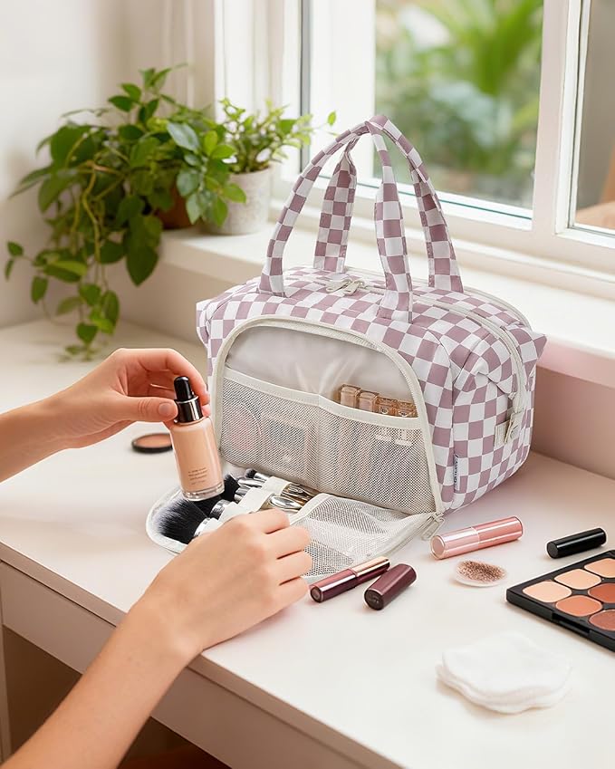 Narwey Travel Toiletry Bag, Wide-open Large Toiletry Bags for Traveling Women, Checkered Travel Bag for Toiletries Cosmetic Makeup Bag Organizer, Skincare Make Up Bag (Dusty Pink Checkerboard)