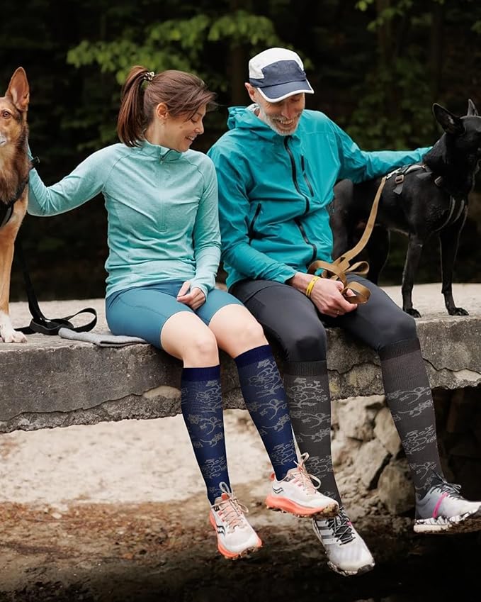 Bamboo Viscose Compression Socks for Women Men 2 Pairs 15-20mmHg Knee High Compression Socks Travel Nurse