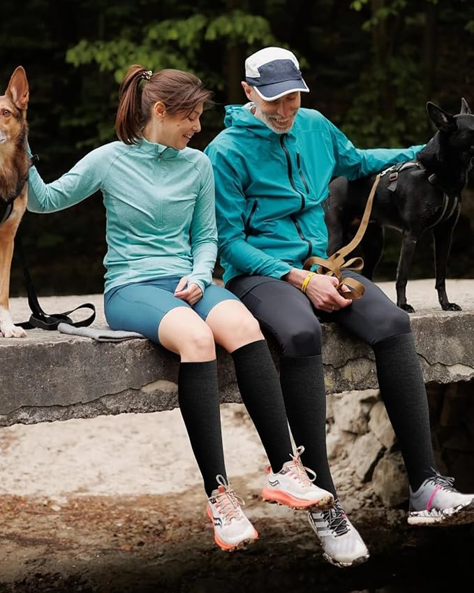 Bamboo Viscose Compression Socks for Women Men 2 Pairs 15-20mmHg Knee High Compression Socks Travel Nurse