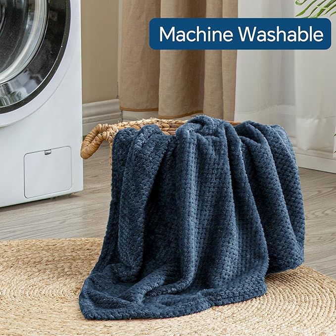 BEDELITE Travel Blanket with Bag, Ultra-Soft Jacquard Fleece Blanket with Luggage Sleeve & Backpack Clip, Airplane Blanket Travel Essentials, Navy