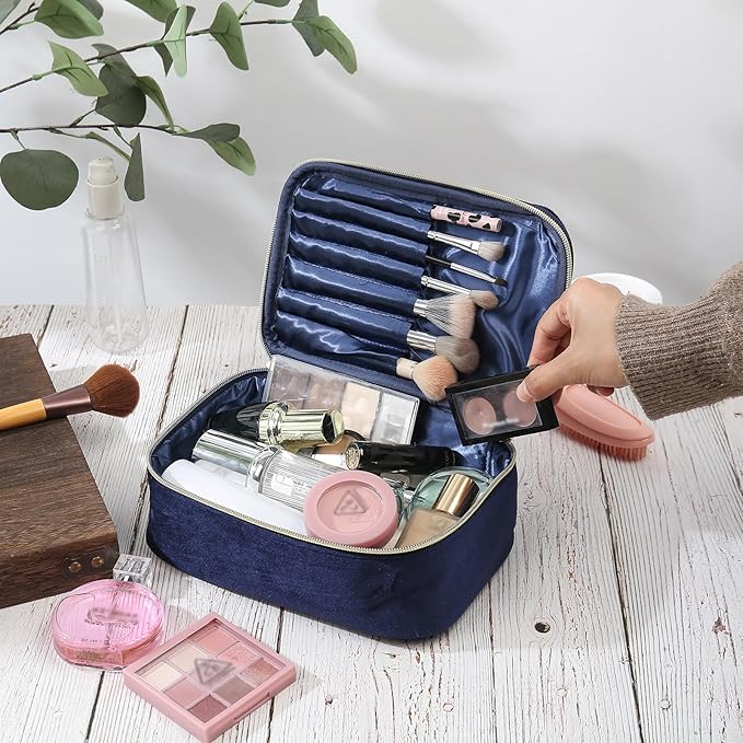 Personalized Name Makeup Bags - Monogrammed Gift for Women Girls Cosmetic Bag with Zipper Gift Ideal for Teen Girls Women Birthday Friend Mom (Treasure Blue)