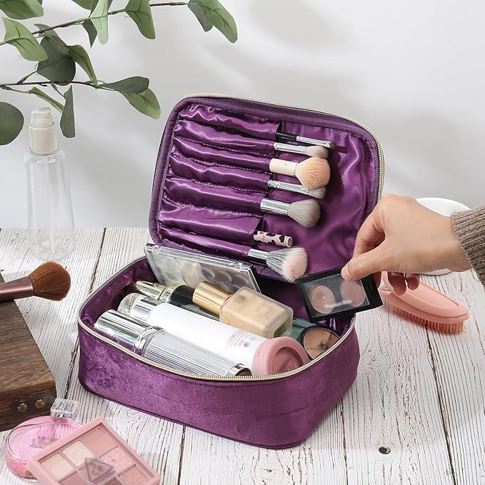 Personalized Name Makeup Bags - Monogrammed Gift for Women Girls Cosmetic Bag with Zipper Gift Ideal for Teen Girls Women Birthday Friend Mom (Purple)