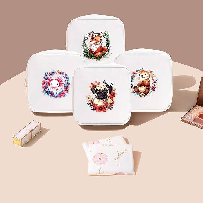 Pug Mini Makeup Bag, Pug Gift For Women Girls, Cute Portable Zipper Pouch Cosmetic Bag For Teen Girls Kids, Small Storage Bag For Sanitary Pad, Period napkin bag!