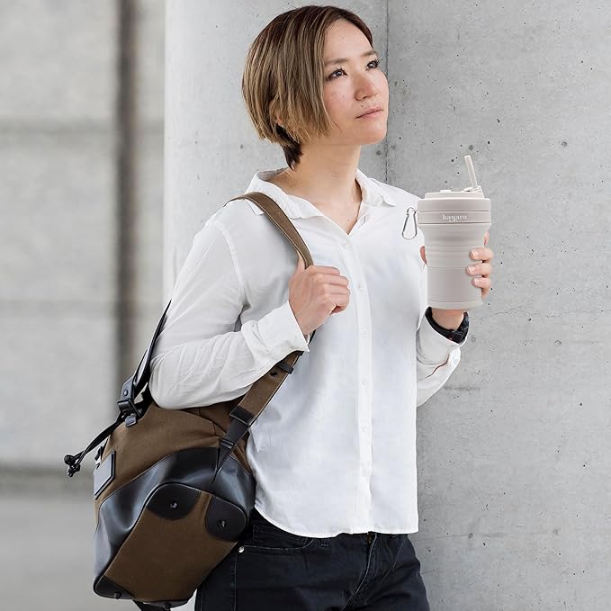 HANARA Collapsible Cup with Reusable Straw – 18 Oz (550 Ml), Portable Travel Mug, BPA-Free, Leak-Proof, Microwave & Dishwasher Safe, Multi-Purpose for Hot & Cold Drinks – Navy Blue