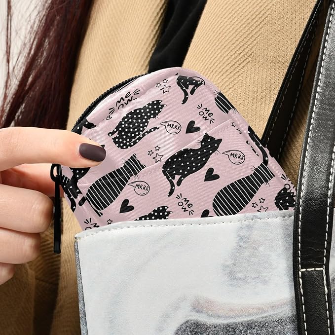 Fustylead Black Silhouette Cats and Star Hearts Travel Pill Organizer Bag with Zipper Small Pill Box 7 Day Pill Case for Purse Storage Weekly Vitamin Medicine Supplement