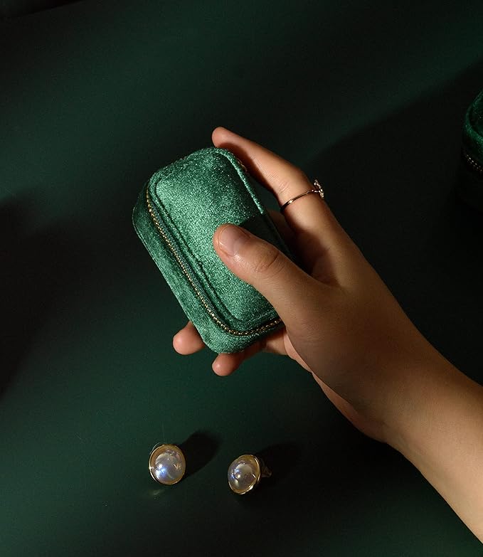 TAIMY Mini Jewelry Travel Case, Velvet Small Travel Jewelry Box, Portable Jewelry Travel Organizer Box for Rings Earrings Necklaces, Gifts for Women Girls(Mint)