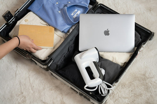Top Travel Accessories Every American Traveler Should Pack in 2025