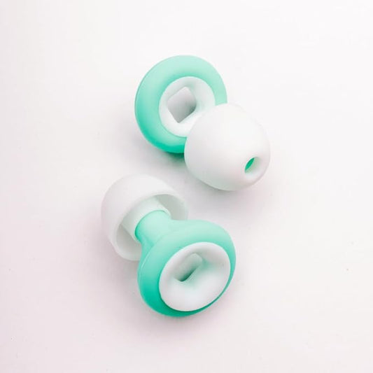 Reusable Silicone Earplugs for Sleeping – Soft Comfort Fit Noise Reduction Up to 27 dB – Ideal for Side Sleepers & Snoring Partners – 1 Pair (White & Green) with Travel Case