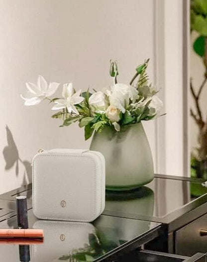 S.Leaf Travel Jewelry Organizer Boxes for Women Small Portable Necklace Earrings Bracelet Rings Travel Case Best Friend Birthday Gifts for Women Trendy (03_Lychee_Beige)