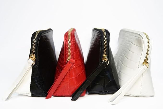 Crimson Rêve Crocodile Cosmetic Bag – Elegant Red Makeup Organizer with Vegan Premium Crocodile Texture, Travel-Ready, Spacious Design