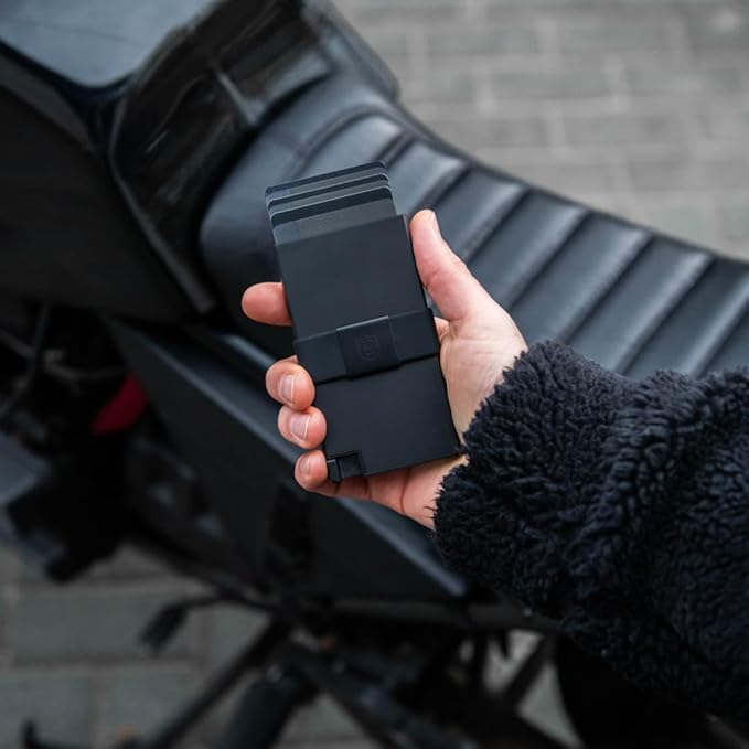 Ekster Aluminum Cardholder Wallet for Men | Metal Wallets with RFID Blocking Layer | Slim & Minimalist Aluminum Wallet with Push Button for Quick Card Access