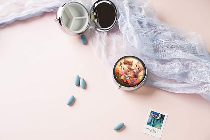 Pill Box,Cats Cat Round Pill Box 3 Compartment Decorative Pocket Purse Portable Mini Travel Medicine Tablet Vitamin Holder Organizer Pill Case