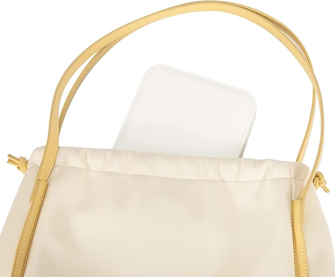 LANDICI Small Jewelry Box for Women Girls, PU Leather Travel Jewelry Case, Portable Jewelry Organizer Storage Holder Display for Ring Earrings Necklace Bracelet Bangle Men Kids Gift, White