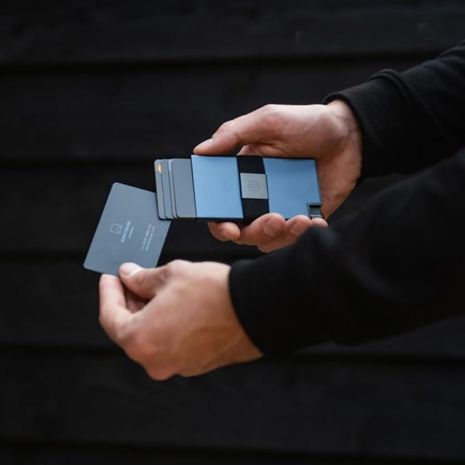 Ekster Aluminum Cardholder Wallet for Men | Metal Wallets with RFID Blocking Layer | Slim & Minimalist Aluminum Wallet with Push Button for Quick Card Access
