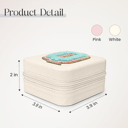 SANDJEST Personalized Jewelry Box, White Travel Jewelry Box with Initial Q, Small Monogrammed Jewelry Case Organizer for Girls Women Teen Kids, Mini Travel Essentials Gifts for Birthday Christmas