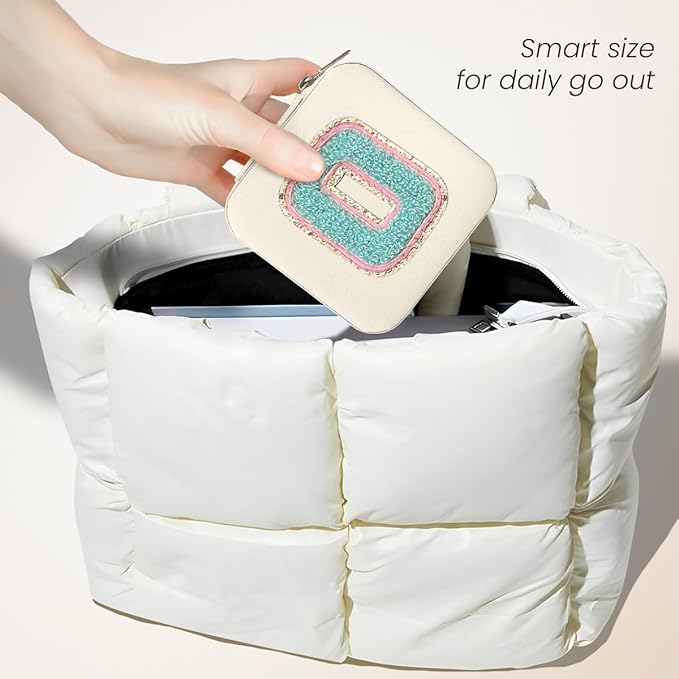 SANDJEST Personalized Jewelry Box, White Travel Jewelry Box with Initial O, Small Monogrammed Jewelry Case Organizer for Girls Women Teen Kids, Mini Travel Essentials Gifts for Birthday Christmas