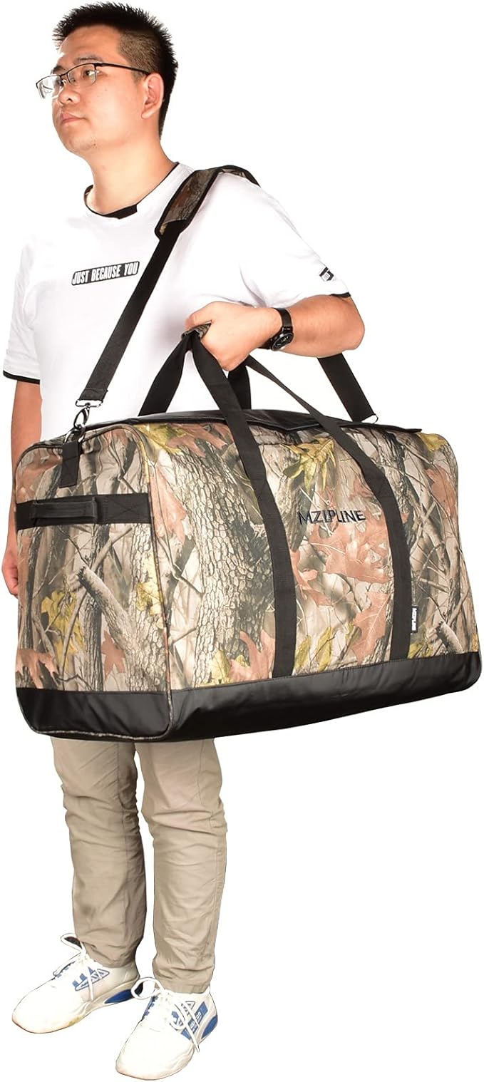 XL Large Duffle Bag Water Resistant Sport Gym Overnight Weekender Bag,Big Capacity Travel Duffel Holdall Bag With Carbon Lining (Camo, Large)