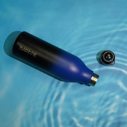 BJPKPK Insulated Water Bottles, 25 oz Stainless Steel Metal Water Bottle with Strap, BPA Free Leak Proof Jugs, Mugs, Flasks, Reusable Thermal Flasks for Sports & Travel, Blue Black