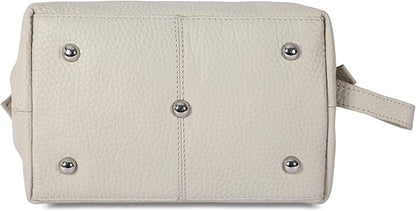 KomalC Premium Buffalo Leather Toiletry Bag for Men & Women – Leather Dopp Kit With Water resistant Lining, Premium Toiletry Travel Pouch, Unisex Wash Bag for Toiletries, Gifts for Men and Women