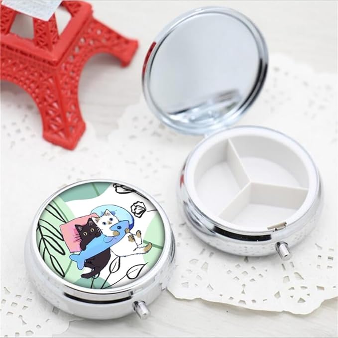 Pill Box,Cats Round Pill Box 3 Compartment Decorative Pocket Purse Portable Mini Travel Medicine Tablet Vitamin Holder Organizer Pill Case