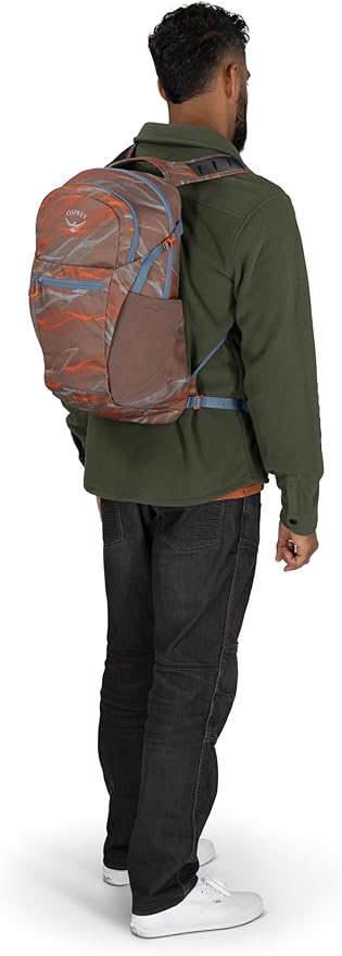 Osprey Daylite Plus Commuter Backpack - Lightweight, Everyday Pack with Laptop Sleeve and Water Bottle Pockets - Ideal for Work, School, and Travel with Storage, Smoky Desert Print/Magma Brown