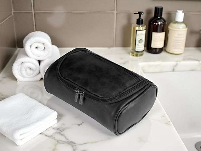 Personalized Small Toiletry Bag for Men, Minimalist Travel Toiletry Organizer Dopp Kit Water-resistant Shaving Bag for Toiletries Accessories, Door Room Essentials, Ideal Chrismas Gifts For Men
