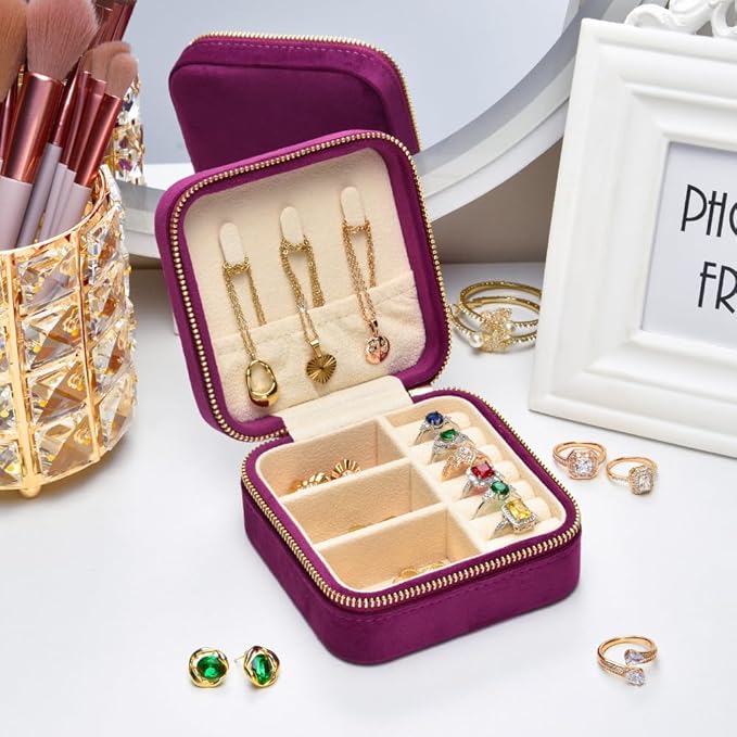 TAIMY Travel Jewelry Case, Small Plush Velvet Jewelry Box for Women and Girls, Portable Jewelry holder organizer for Rings Earrings Necklaces Bracelets(Midnight Purple)