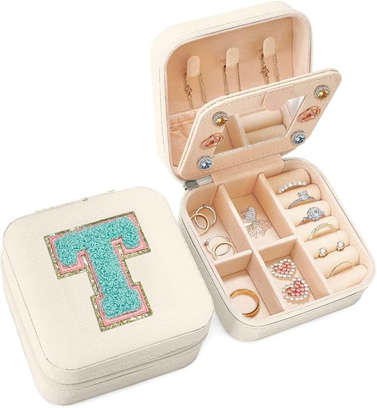 SANDJEST Personalized Jewelry Box, White Travel Jewelry Box with Initial T, Small Monogrammed Jewelry Case Organizer for Girls Women Teen Kids, Mini Travel Essentials Gifts for Birthday Christmas