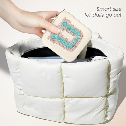 SANDJEST Personalized Jewelry Box, White Travel Jewelry Box with Initial U, Small Monogrammed Jewelry Case Organizer for Girls Women Teen Kids, Mini Travel Essentials Gifts for Birthday Christmas