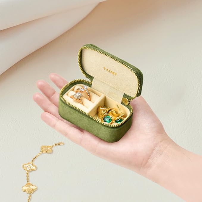 Small Travel Jewelry Case, Mini Tiny Plush Velvet Jewelry Box for Women and Girls, Pocket Size Jewelry holder organizer for Rings Earrings and Small Items(Avocado Green)