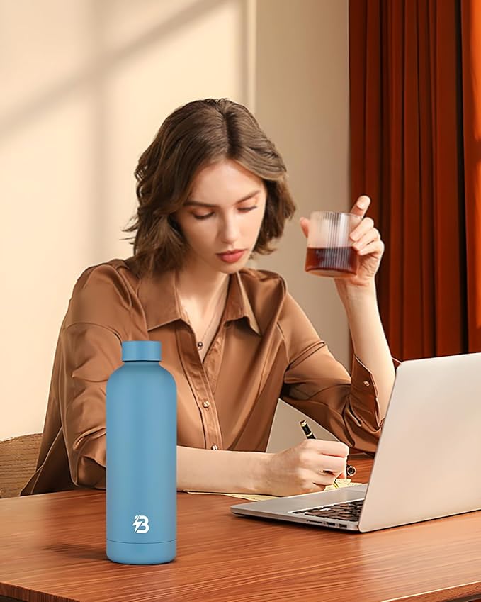 Insulated Water Bottle with Lid, 25 oz Reusable Leak-Proof Metal Stainless Steel Water Bottles for Travel, Sports, Gym, Outdoor (Sky Blue)