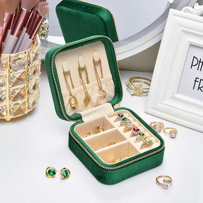 TAIMY Plush Velvet Travel Jewelry Box, Small Travel Jewelry Case, Portable Mini Jewelry Travel Organizer Boxes for Rings Earrings Necklaces Bracelets(Emerald Green,No Mirror)