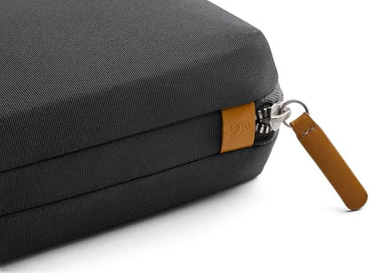 Bellroy Tech Kit (Tech Accessories Organizer Pouch, Zipper Closure Design, Stores Power Bank, Phone Charger, Cables & More, Internal)