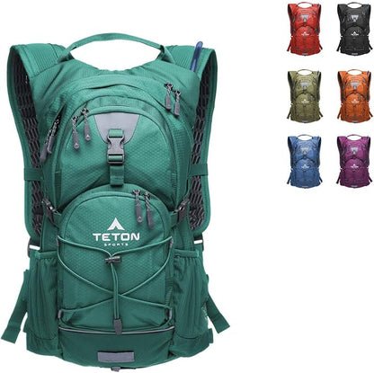 Teton Oasis/Trailrunner Hydration Backpack – Lightweight Water Pack with 2L/3L Bladder for Hiking, Running, Cycling, Biking – 2L/18L/22L Sizes – Sewn-in Rain Cover – Fits Men and Women