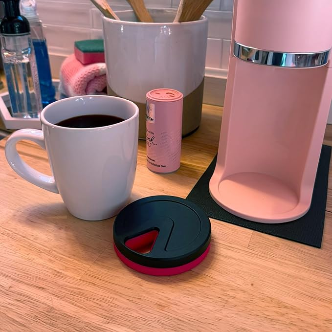 Travel RX Pill Case by Type Two Labs – Weekly 7 Day Pill Box, Compact Magnetic Pill Organizer for Purses or Pockets, Rugged Daily Caddy Holds Vitamins, Supplements, Medication. (Vivid Magenta)