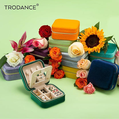 Plush Velvet Travel Jewelry Case Organizer, Small Travel Jewelry Box,Portable Jewelry Box Travel Mini Organizer Portable Display Storage Box For Rings Earrings Necklaces (4 Color 4 Packs)