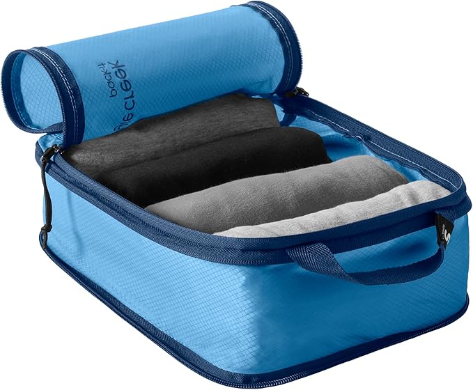 Eagle Creek Pack-It Isolate Carry-On Set - Compact Compression Cube Set for Optimizing Luggage Space - Convenient Top Handle - Internal Storage Divider - Water-Resistant - Washable - Blue Dawn