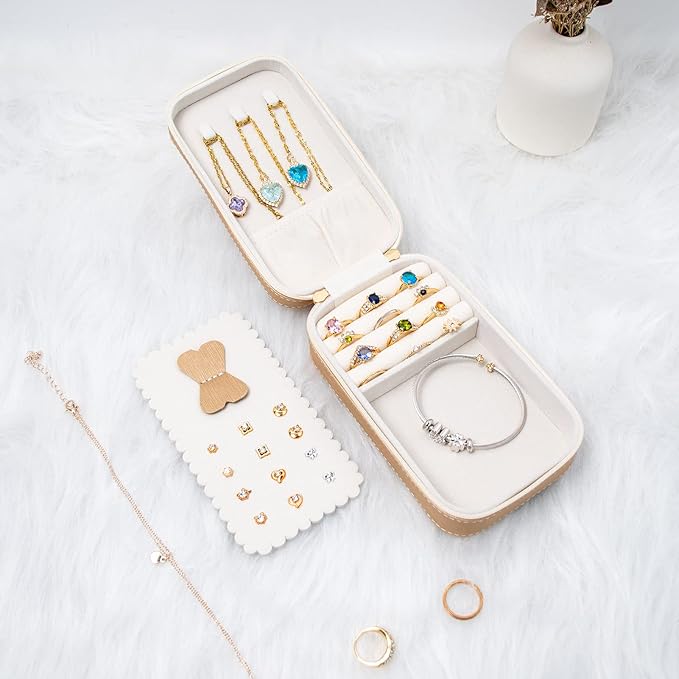 Small Travel Jewelry Organizers Box for women with PU Leather Portable Mini Jewelry Case with compartments for Necklace Rings Earrings,Luxury Giftable boxes. (Champagne, M)