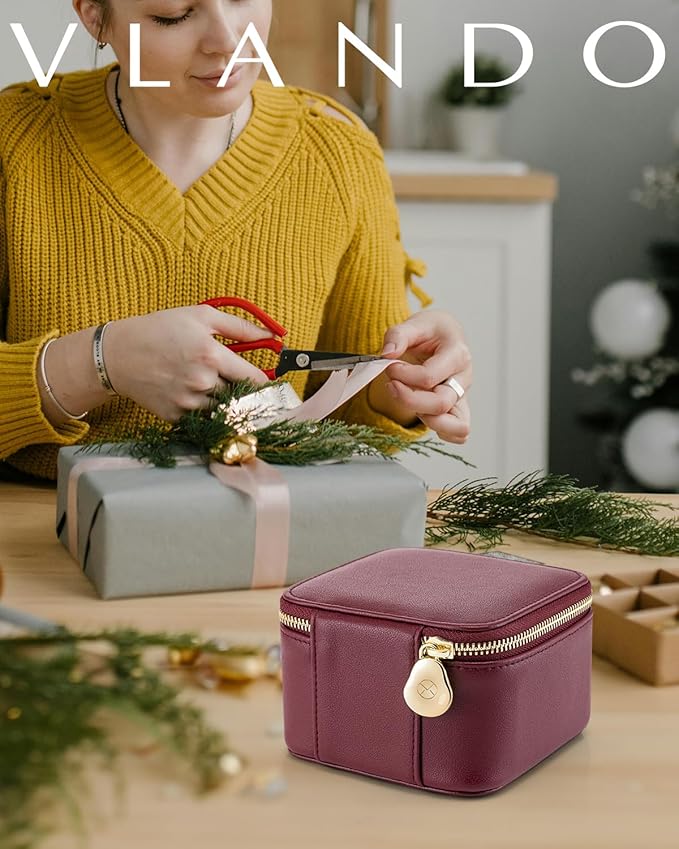 Vlando Travel Jewelry Case,Gifts for Women, Travel Jewelry Organizer with 6 Velvet Jewelry Pouch,Jewelry Box for Women Girls-Red