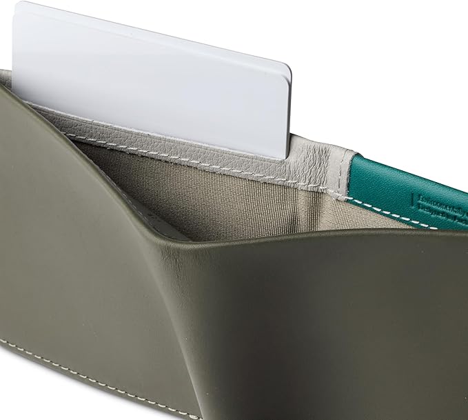 Bellroy Hide & Seek Wallet (Slim Leather Bifold Design, RFID Protected, Holds 5-12 Cards, Coin Pouch, Flat Note Section, Hidden Pocket)