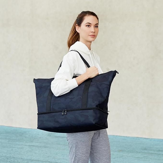 Lo & Sons Catalina Deluxe Weekender - Recycled Poly Small Capacity (40L) Travel Duffel With Shoe Compartment, Luggage Sleeve, Padded Strap | Versatile Durable Bag For Women, Men for Weekend, Carry On