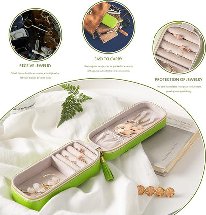 BONNY DODO Small Travel Jewelry Organizers Box for women with PU Leather Portable Mini Jewelry Case with compartments for Necklace Rings Earrings,Luxury Giftable boxes. (Grass green, S)