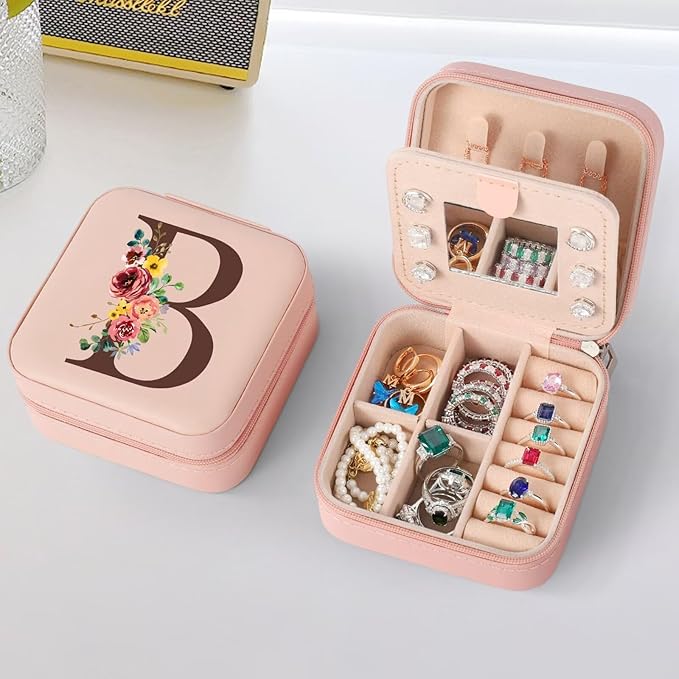 Parima Bridesmaid Gifts Flower Girl Gifts for Wedding Day - Bridesmaid Proposal Gifts Bridal Shower Gift Bride To Be Maid Of Honor Matron Of Honor Bachelorette Gifts Jewelry Box - Letter B, Pink