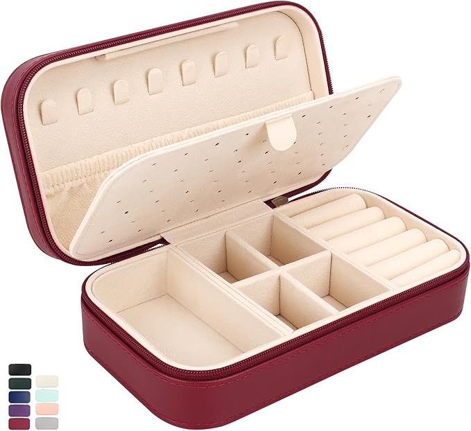 DesignSter Travel Jewelry Box, PU Leather Portable Jewelry Case, Small Jewelry Boxes for Gifts, Travel Jewelry Organizer for Women Rings Earrings Necklaces Bracelets (Wine Red)