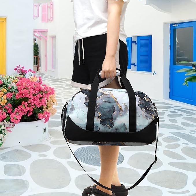 JIANYA Kids Overnight Duffle Bag Girls Boys Sport Gym Bag with Shoe Compartment & Wet Pocket, Carry On Weekender Travel Bag for Kid Girl Boy