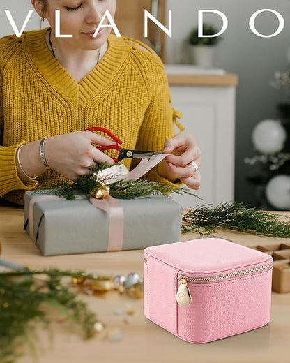 Vlando Travel Jewelry Case,PU Leather Jewelry Storage Organizer Case with 6 pcs Jewelry Bag,Christmas Wedding Birthday Gift Ideas for Women Bride Girls Pale Pink