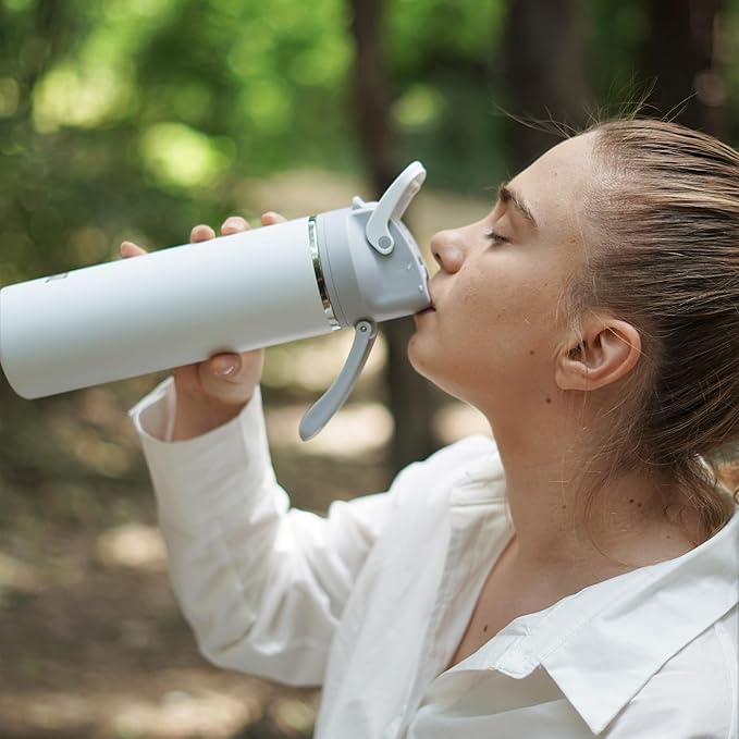 OISIZ Insulated Water Bottle 24 oz with 2 in 1 Spout and Straw Lid,One Click Safety Lock,100% Leakproof,Keep Cold 24H,Vacuum Stainless Steel Water Bottle for School,Travel and Sports,Dishwasher Safe