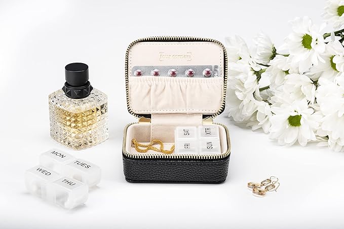 Weekly Pill Organizer 7 Day – Travel Pill Case for Vitamins & Medication, Premium Vegan Leather Pill Box with Removable Daily Compartments, Portable Supplement Organizer with Secure Zipper (Black)