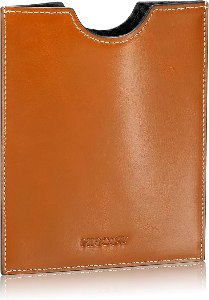 HISCOW Minimalist Passport Sleeve - Italian Calfskin (Antiqued Brown)